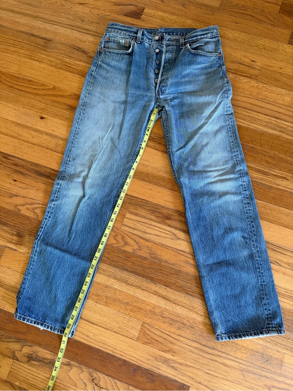 Vintage Levi's 501 USA made Jeans tagged 33x32 actual 30.5x30 - Picture 4 of 7
